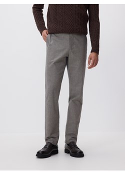 Reserved - Spodnie chino slim fit - szary ze sklepu Reserved w kategorii Spodnie męskie - zdjęcie 187497616