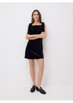 Reserved - Welurowa sukienka mini - czarny ze sklepu Reserved w kategorii Sukienki - zdjęcie 187498919