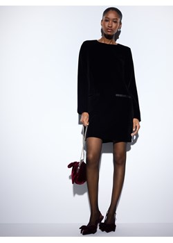 Mohito - Welurowa sukienka mini - czarny ze sklepu Mohito w kategorii Sukienki - zdjęcie 187499345