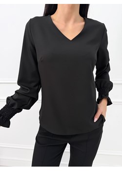 Czarna Klasyczna Bluzka z Gumką ze sklepu ModnaKiecka.pl w kategorii Bluzki damskie - zdjęcie 187501038