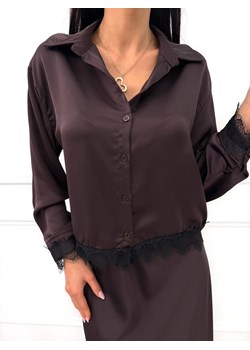 Czekoladowa Satynowa Koszula z Koronką ze sklepu ModnaKiecka.pl w kategorii Koszule damskie - zdjęcie 187501049