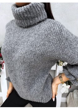 Grafitowy Sweterek z Golfem i Ozdobnym Rękawem ze sklepu ModnaKiecka.pl w kategorii Swetry damskie - zdjęcie 187501206