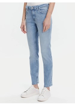 Damskie Spodnie jeansowe Mustang Style Rebecca Slim Denim Blue 1016620 5000 302 ze sklepu YouNeedit.pl w kategorii Jeansy damskie - zdjęcie 187503665