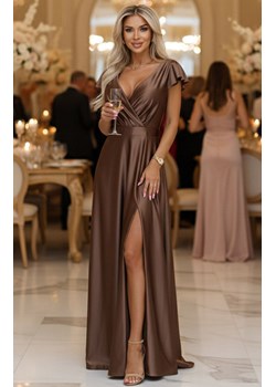 Satynowa długa suknia z dekoltem mokka 411-14 CRYSTAL, Kolor mokka, Rozmiar L, Numoco ze sklepu Primodo w kategorii Sukienki - zdjęcie 187504575