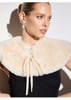 Mohito - Pelerynka - kremowy ze sklepu Mohito w kategorii Odzież damska - zdjęcie 187508537