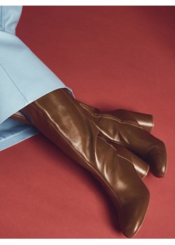 Reserved - Skórzane kozaki na obcasie - brązowy ze sklepu Reserved w kategorii Kozaki damskie - zdjęcie 187508928