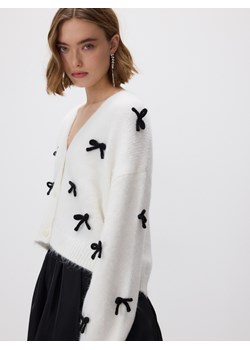 Reserved - Sweter z kokardami - kremowy ze sklepu Reserved w kategorii Swetry damskie - zdjęcie 187511229