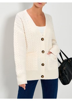 Sinsay - Rozpinany sweter na guziki - kremowy ze sklepu Sinsay w kategorii Swetry damskie - zdjęcie 187513477