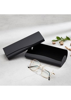 Etui na okulary korekcyjne zamykane na magnes STHC-93 czarne ze sklepu Stylion w kategorii Etui - zdjęcie 187517956