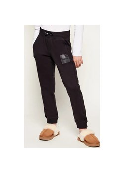 HUGO KIDS Spodnie dresowe | Regular Fit ze sklepu Gomez Fashion Store w kategorii Spodnie chłopięce - zdjęcie 187521266