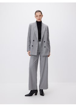 Reserved - Dwurzędowa marynarka w jodełkę - ciemnoszary ze sklepu Reserved w kategorii Marynarki damskie - zdjęcie 187522769