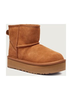 UGG Śniegowce CLASSIC MINI PLATFORM | skóra ze sklepu Gomez Fashion Store w kategorii Buty zimowe dziecięce - zdjęcie 187528846