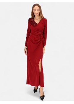 Bordowa wieczorowa sukienka maxi z rozcięciem L'AF Mara ze sklepu Eye For Fashion w kategorii Sukienki - zdjęcie 187531856