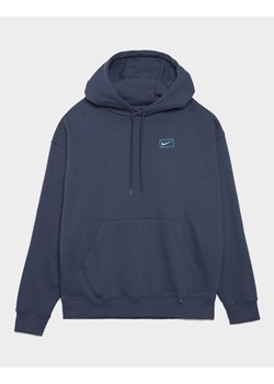 NIKE BLUZA Z KAPTUREM M NSW SF PO HOODIE GFX ze sklepu JD Sports  w kategorii Bluzy męskie - zdjęcie 187532477