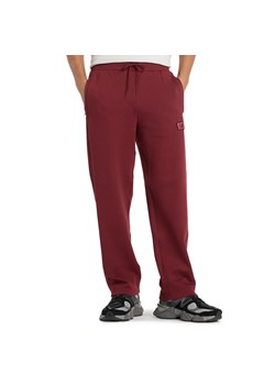 Spodnie męskie New Balance MP53501MHB - bordowe ze sklepu streetstyle24.pl w kategorii Spodnie męskie - zdjęcie 187533795