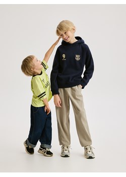 Reserved - Bluza FC Barcelona Lewandowski - granatowy ze sklepu Reserved w kategorii Bluzy chłopięce - zdjęcie 187538706