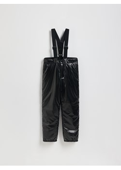 Reserved - Ocieplane spodnie na szelkach - czarny ze sklepu Reserved w kategorii Spodnie dziewczęce - zdjęcie 187539938