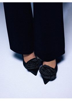 Mohito - Czółenka z ozdobnym elementem - czarny ze sklepu Mohito w kategorii Czółenka - zdjęcie 187540995