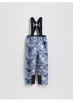 Reserved - Ocieplane spodnie na szelkach - wielobarwny ze sklepu Reserved w kategorii Spodnie chłopięce - zdjęcie 187541698