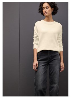 Cecil Sweter w kolorze kremowym ze sklepu Limango Polska w kategorii Swetry damskie - zdjęcie 187542499