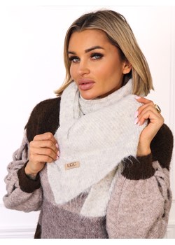 KLASYCZNY SZAL DZIANINOWY Z DOMIESZKĄ WEŁNY ORAZ LOGO- SZARY ze sklepu olika.com.pl w kategorii Szaliki i chusty damskie - zdjęcie 187548938