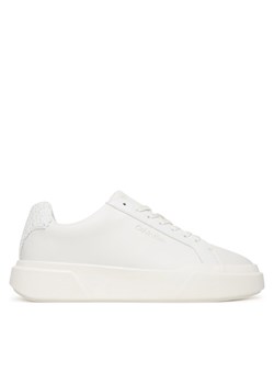 Sneakersy Calvin Klein Chunky Cupsole Laceup Lth Bt Aop YW0YW02036 Biały ze sklepu eobuwie.pl w kategorii Buty sportowe damskie - zdjęcie 187551886