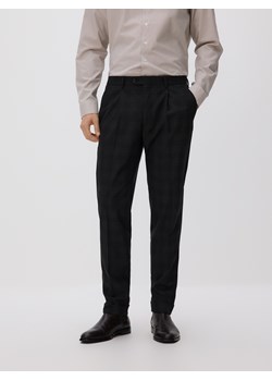 Reserved - Garniturowe spodnie w kratę - czarny ze sklepu Reserved w kategorii Spodnie męskie - zdjęcie 187555067