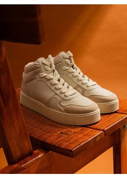 Sinsay - Sneakersy z imitacji skóry - beżowy ze sklepu Sinsay w kategorii Buty sportowe damskie - zdjęcie 187555686