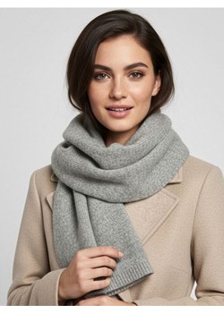 Sinsay - Basic szalik - szary ze sklepu Sinsay w kategorii Szaliki i chusty damskie - zdjęcie 187555689