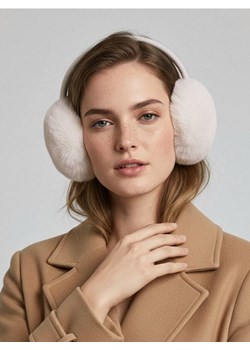 Sinsay - Nauszniki z futerkiem - kremowy ze sklepu Sinsay w kategorii Nauszniki damskie - zdjęcie 187555755