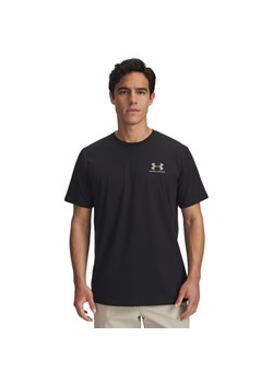 Męski t-shirt z nadrukiem Under Armour UA M Sportstyle LC SS - czarny ze sklepu Sportstylestory.com w kategorii T-shirty męskie - zdjęcie 187558025
