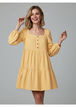 Sinsay - Rozkloszowana sukienka mini z dekoltem karo i guzikami z przodu - kremowy ze sklepu Sinsay w kategorii Sukienki - zdjęcie 187559389