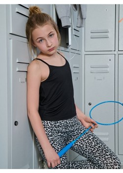 Sinsay - Gładki top basic - czarny ze sklepu Sinsay w kategorii Bluzki dziewczęce - zdjęcie 187559396