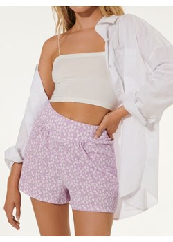 Sinsay - Szorty z kwiatowym wzorem - fioletowy ze sklepu Sinsay w kategorii Szorty - zdjęcie 187559397