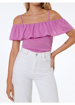 Sinsay - Top na ramiączkach z falbaną przy dekolcie - różowy ze sklepu Sinsay w kategorii Bluzki damskie - zdjęcie 187559476