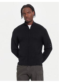 C.P. Company Sweter 19CMKN202A006595A Czarny Regular Fit ze sklepu MODIVO w kategorii Swetry męskie - zdjęcie 187562585