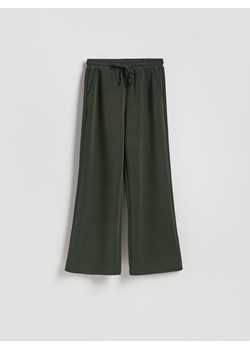 Reserved - Spodnie z szeroką nogawką - ciemnozielony ze sklepu Reserved w kategorii Spodnie damskie - zdjęcie 187563888