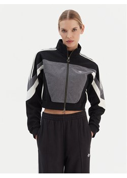 adidas Bluza Blocking JW7289 Czerwony Regular Fit ze sklepu MODIVO w kategorii Bluzy damskie - zdjęcie 187565327