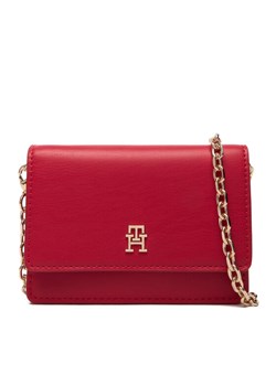 Tommy Hilfiger Torebka Th Icon Card Holder W/Chain AW0AW18248 Czerwony ze sklepu MODIVO w kategorii Kopertówki - zdjęcie 187565349