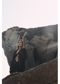 Cupro Loose Shirt - Space Black ze sklepu Surf Inc w kategorii Koszule damskie - zdjęcie 187565966