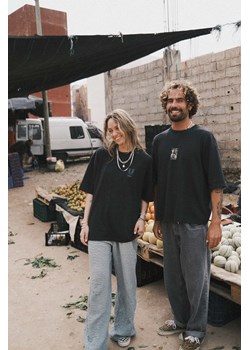 Tides And Minds Tee - Acid Black ze sklepu Surf Inc w kategorii Bluzki damskie - zdjęcie 187566497