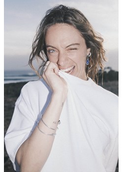 SRF Core Tee - Paper White ze sklepu Surf Inc w kategorii Bluzki damskie - zdjęcie 187566816