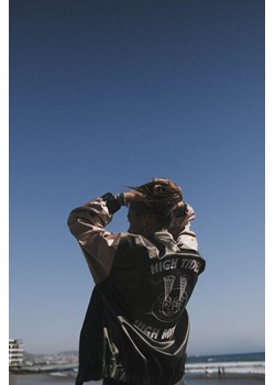 Satin Bomber Jacket - Olive ze sklepu Surf Inc w kategorii Kurtki damskie - zdjęcie 187567348