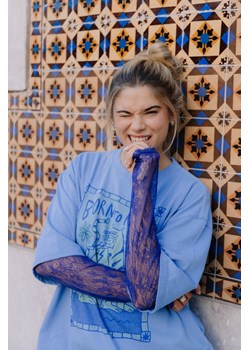 Born To Roar Box Tee - Denim Blue ze sklepu Surf Inc w kategorii Bluzki damskie - zdjęcie 187568669