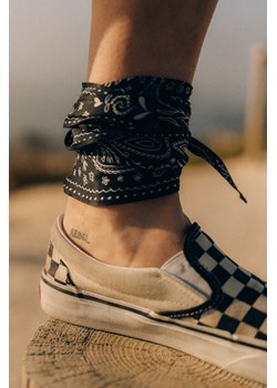 Celestial Silk Scarf - Space Black ze sklepu Surf Inc w kategorii Szaliki i chusty damskie - zdjęcie 187568796