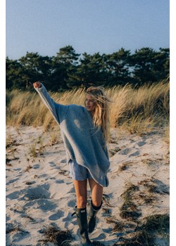 V Collar Sherpa Sweat - Grey ze sklepu Surf Inc w kategorii Bluzy damskie - zdjęcie 187571597