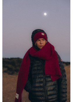 Olivia SRF Beanie - Crimson Crush ze sklepu Surf Inc w kategorii Czapki zimowe damskie - zdjęcie 187571917