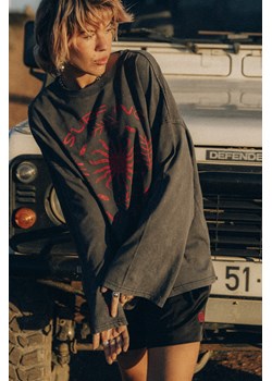 Moody Red Sun LS - Stone Grey ze sklepu Surf Inc w kategorii Bluzki damskie - zdjęcie 187572028