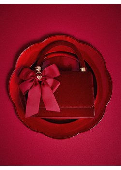 Mohito - Czerwona torebka z kokardą - czerwony ze sklepu Mohito w kategorii Kuferki - zdjęcie 187577117