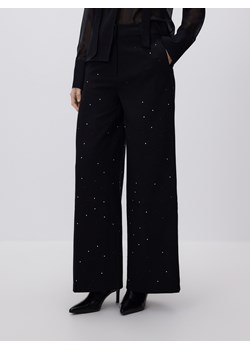 Reserved - Spodnie ze strasem - czarny ze sklepu Reserved w kategorii Spodnie damskie - zdjęcie 187578536